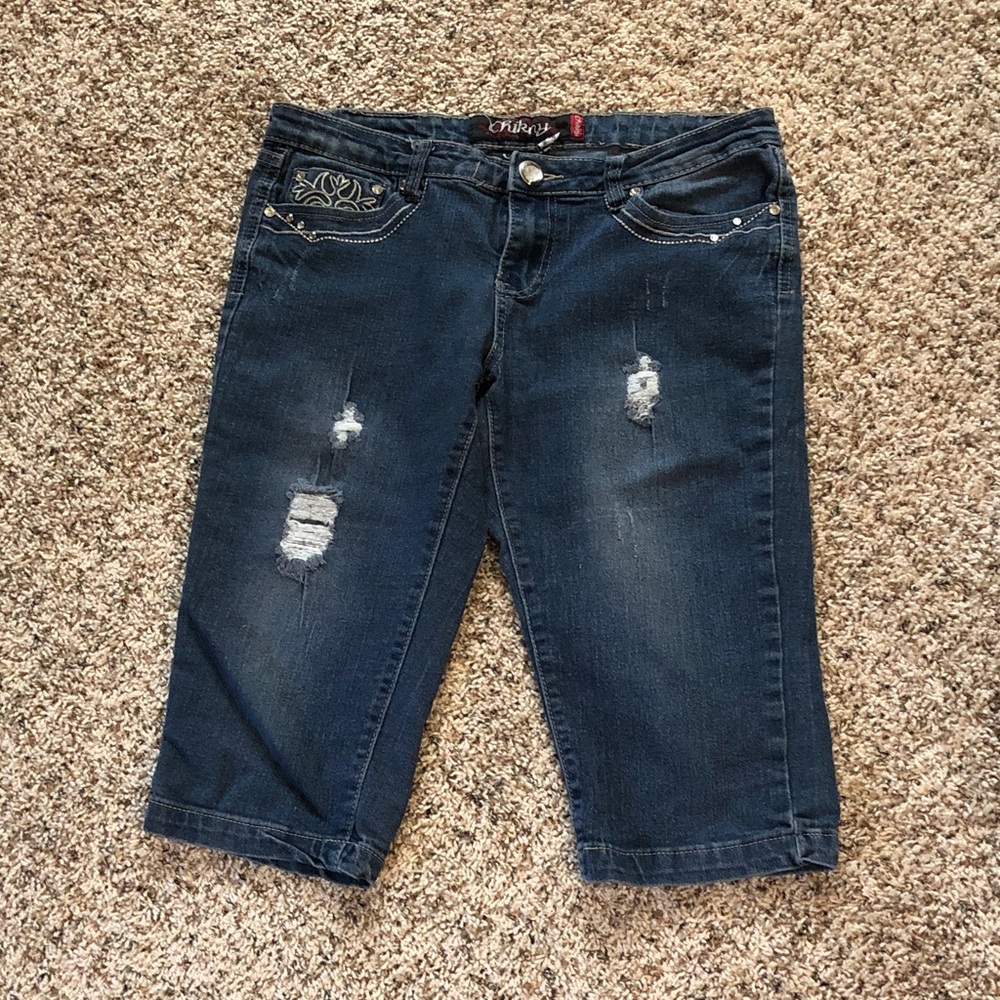Chic medium Blue knee length Jeans with Distressed Accents rhinestone studs